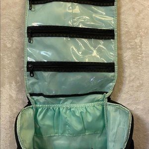 Gym or Diaper Bag with hook for hanging & drawstring bag included! SIZE OS